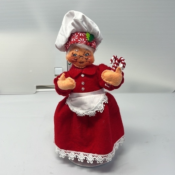 Annalee Doll Mrs Santa Peppermint Chef 9” Tags Christmas Candy Canes NWT - Picture 1 of 11